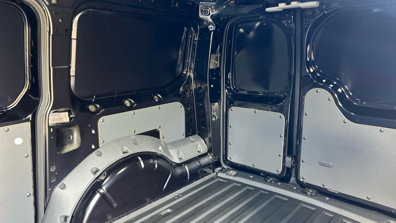 Ford Transit Connect 230 L2 Diesel 2.0 EcoBlue 102ps Limited Van